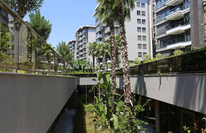 Antalya Konyaaltı'nda Seçkin Sitede Eşyalı 2+1 Daire  8