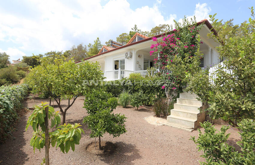 Antalya Adrasan'da Tatil Bölgesinde Eşyalı Müstakil Villa 1