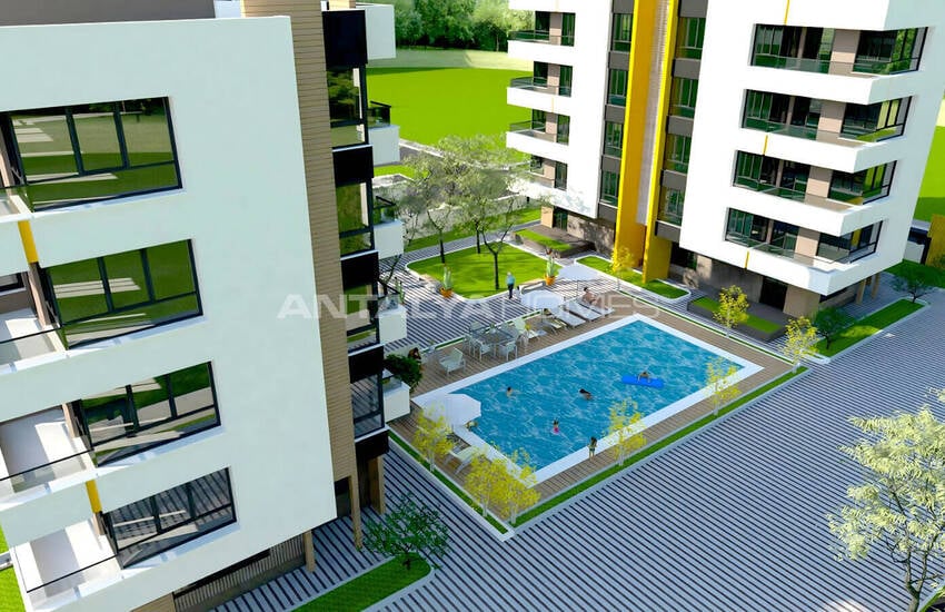 3-bedroom Apartments with Communal Pool in Antalya Kepez