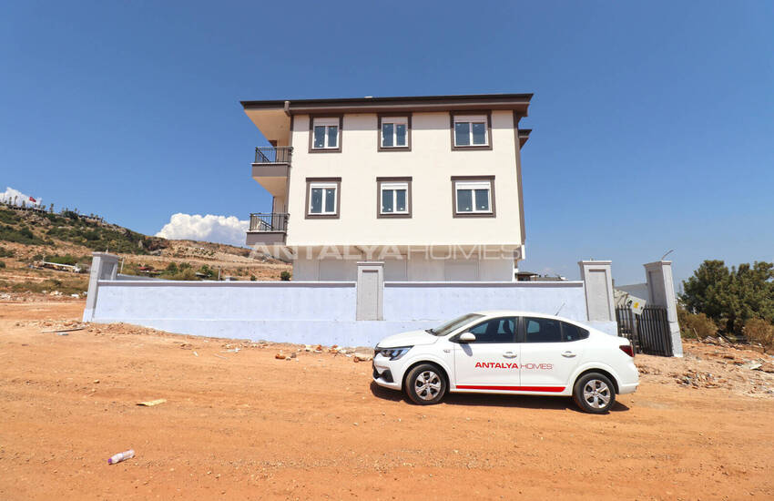 Antalya Kepez'de 2 Yatak Odalı Şık Daireler 4