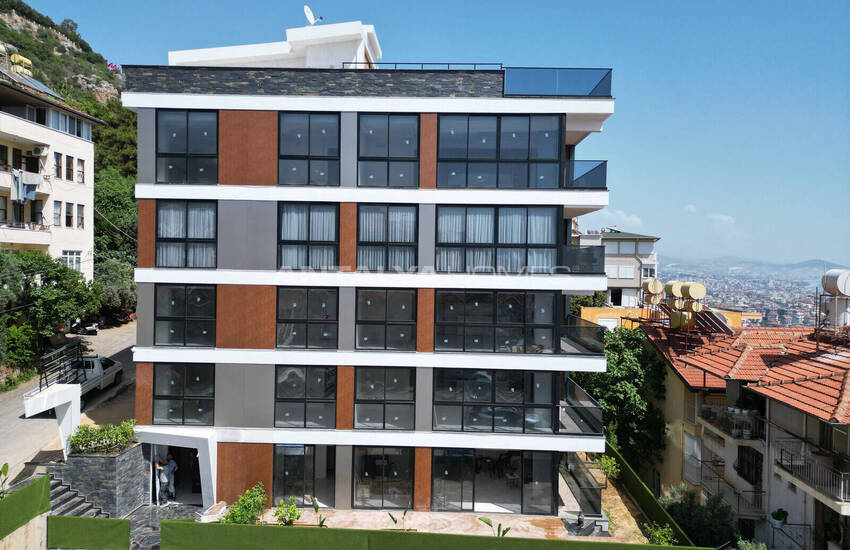 Bezugsfertige Meerblick-wohnungen In Einer Anlage Mit Pool In Alanya 1