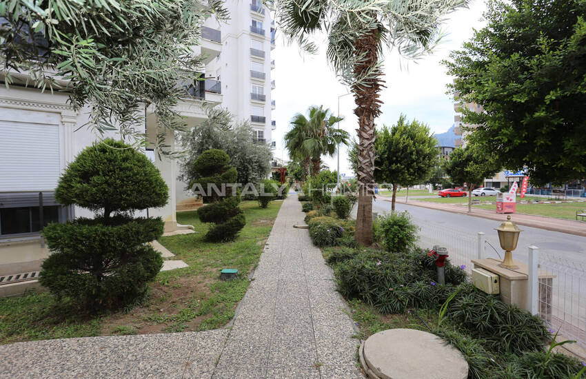Rymlig Lägenhet I Ett Komplex Med Pool I Antalya Hurma 9