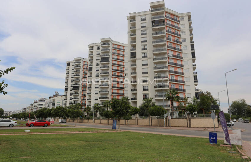 Ruim Appartement In Een Complex Met Een Zwembad In Antalya Hurma