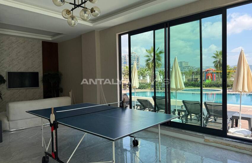 آپارتمان با دید دریا با استخر و پارکینگ در آلانیا 5