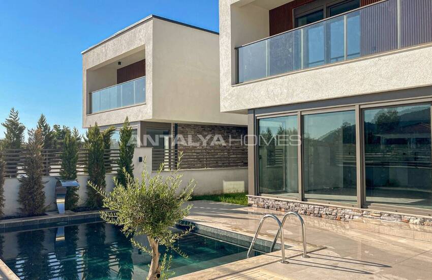 3-bedroom Mountain-view House in Kemer Antalya 1