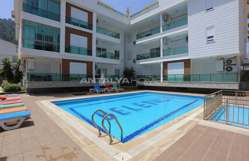 1-bedroom Apartment in a Complex Near the Sea in Antalya Konyaalti