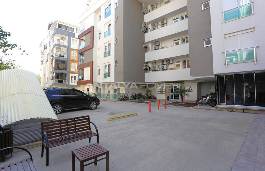Real Estate with Mountain-view in a Complex in Konyaalti 3