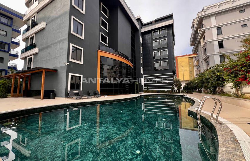 Key-ready Flat in a Richly Featured Project in Alanya Antalya