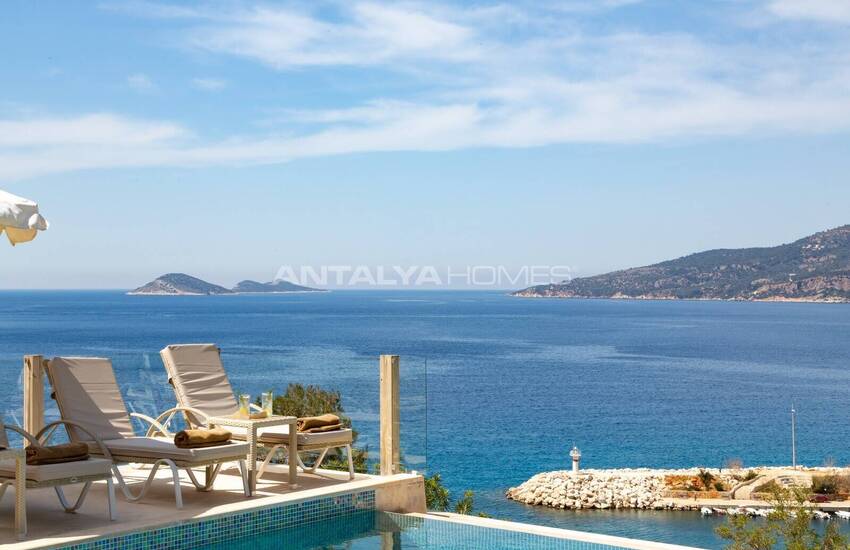 Vollständig Möblierte 5-schlafzimmer-villa In Kalkan Antalya