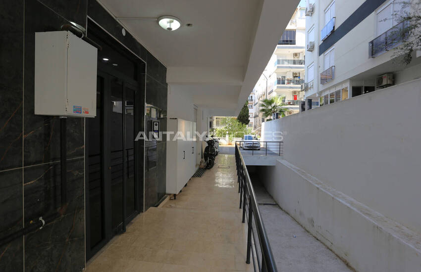 Furnished 1-bedroom Flat in a Complex Near Sea in Antalya Muratpaşa 2