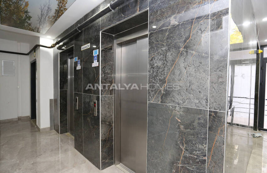 Furnished 1-bedroom Flat in a Complex Near Sea in Antalya Muratpaşa 5