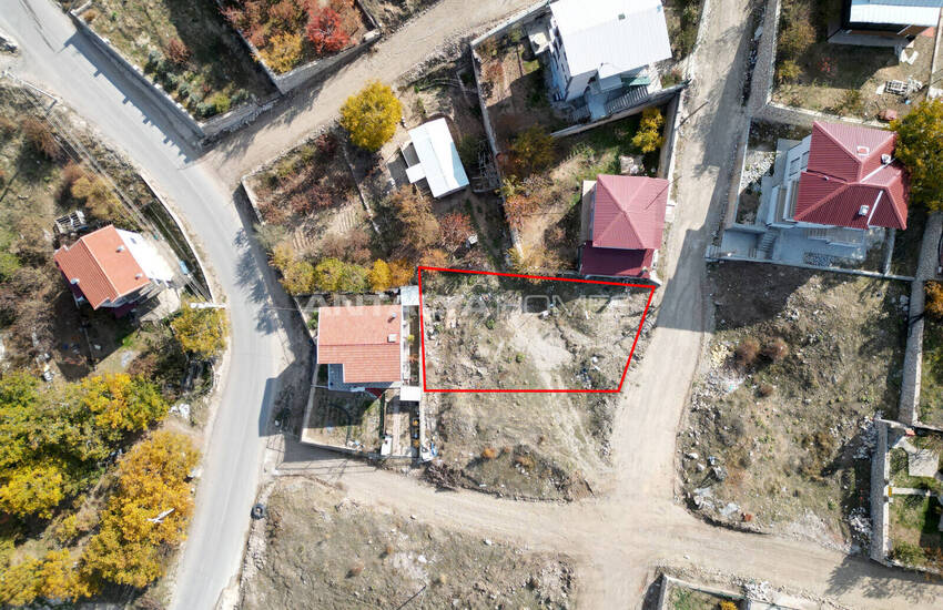 Antalya Konyaaltı'nda Sakin Bir Konumda Satılık İmarlı Arsa 4