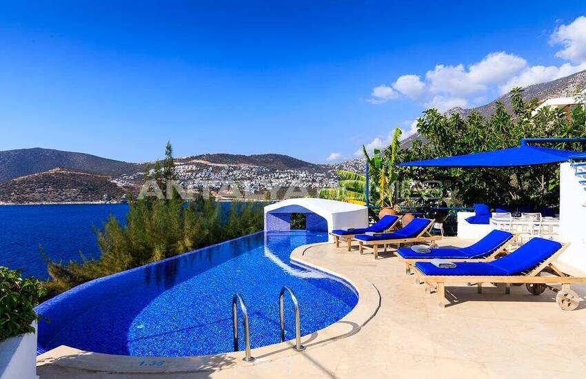 منازل بغرفة نوم واحدة وغرفتي نوم مطلة على البحر في كالكان أنطاليا 6