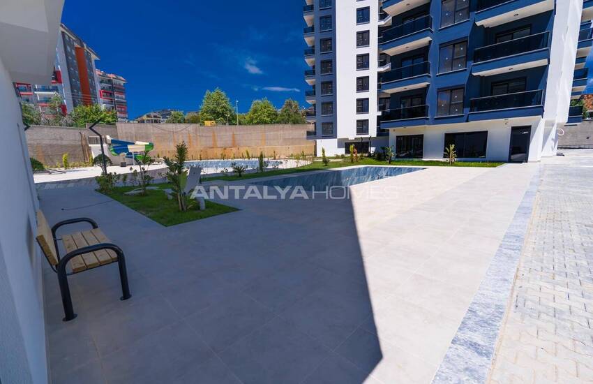 Stylish Flats in an Extensive Project in Alanya Avsallar 10