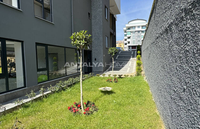 Alanya Kargıcak'ta Deniz ve Dağ Manzaralı Şık Tasarımlı Daireler 3