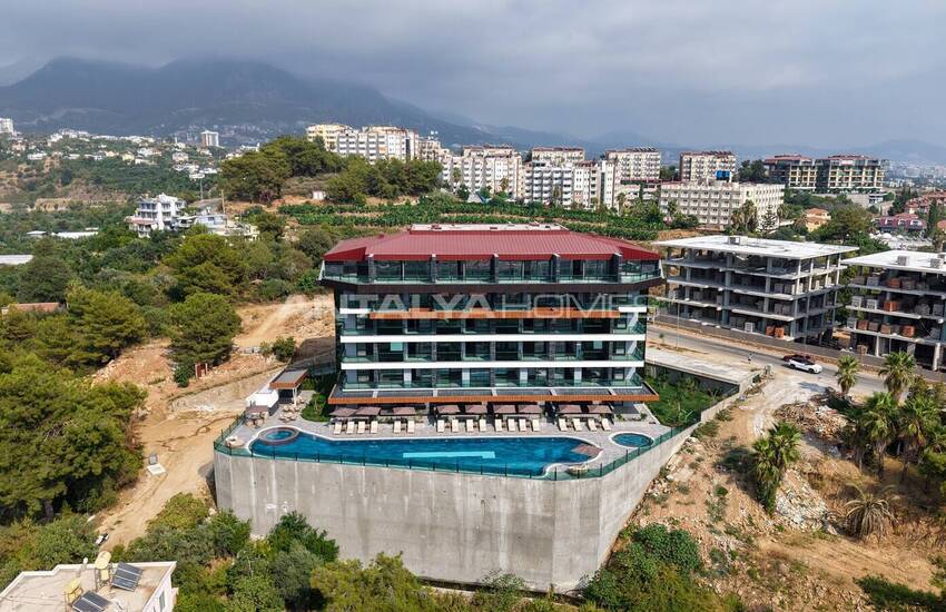Lägenheter Med Havsutsikt Och Stadsutsikt Och Pool I Alanya 1