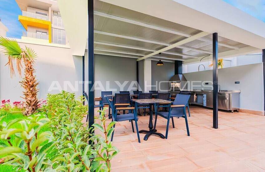 خانه مجزا با دید دریا با استخر خصوصی در آلانیا 11