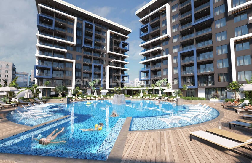 Apartments with Rich Amenities Near the Beach in Alanya
