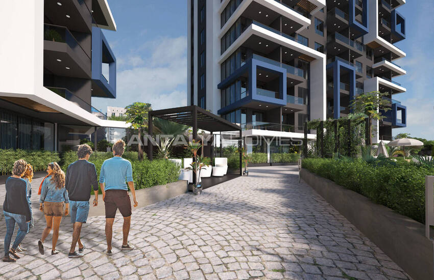 Alanya'da Plaja Yakın Zengin Olanaklara Sahip Sitede Daireler 9