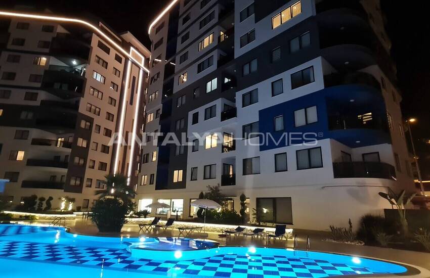 Apartments with Pool and Parking Near the Beach in Alanya 9