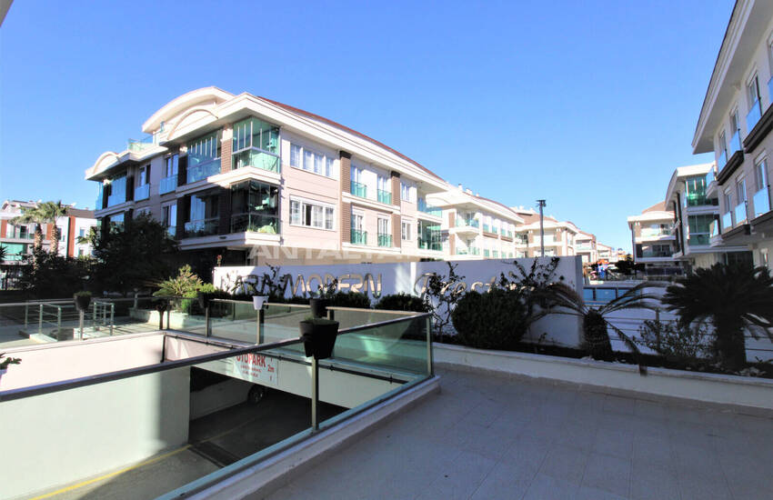 Key Ready Apartment in a Complex with a Pool in Antalya Lara 8