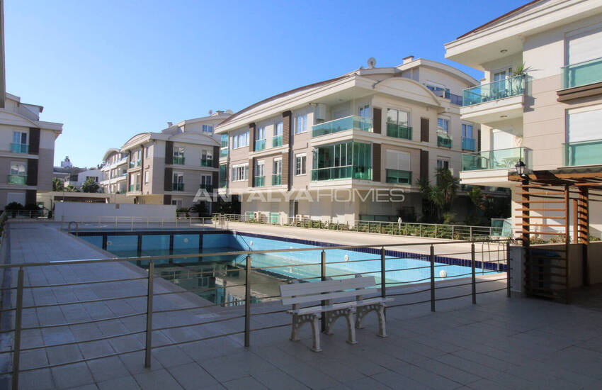 Key Ready Apartment in a Complex with a Pool in Antalya Lara 4