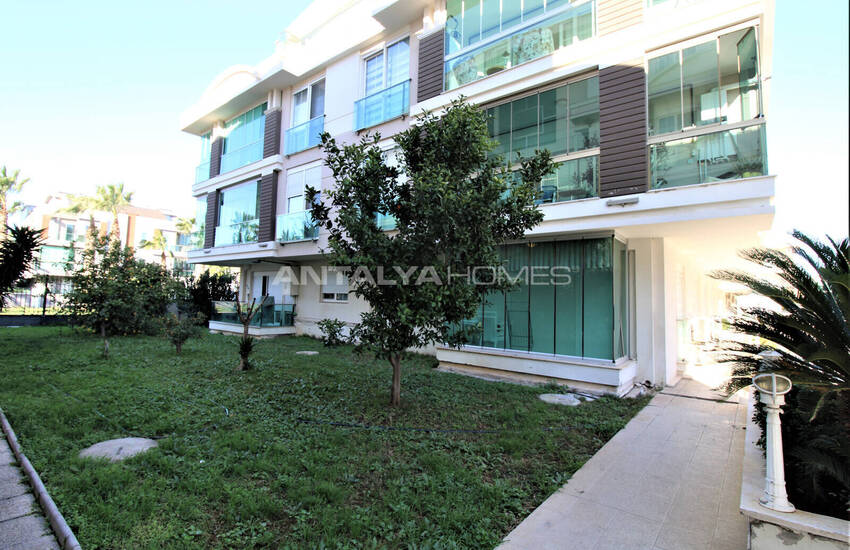 Key Ready Apartment in a Complex with a Pool in Antalya Lara 7