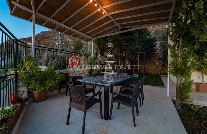 منزل فاخر بإطلالة بانورامية على البحر وحمام سباحة في كاس كالكان 11