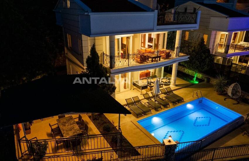 منزل فاخر بإطلالة بانورامية على البحر وحمام سباحة في كاس كالكان 5