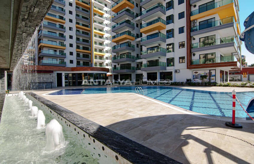 Lägenheter Med Havsutsikt I Ett Komplex I Mahmutlar Alanya 1