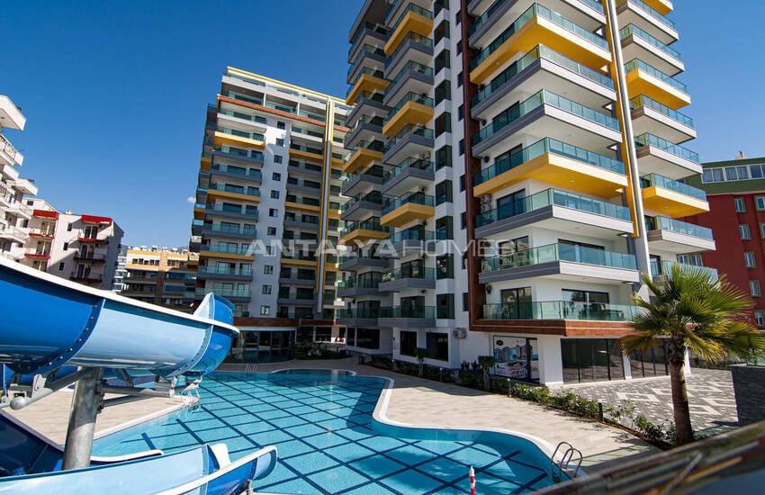 Appartementen Met Zeezicht In Een Complex In Mahmutlar Alanya