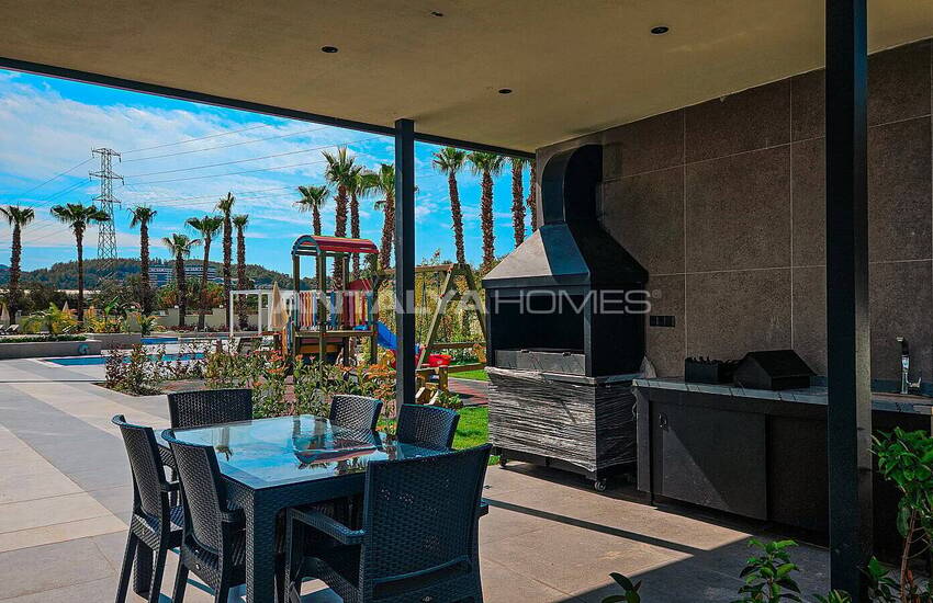 Möbliertes Penthouse Mit Meerblick Und Pool In Alanya 3