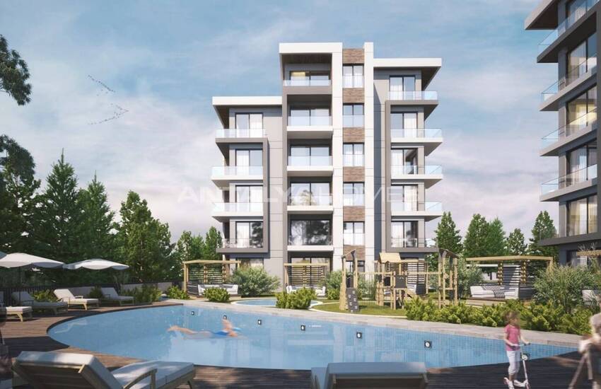 Flats in a Gated Complex with a Pool in Altıntaş, Antalya 3