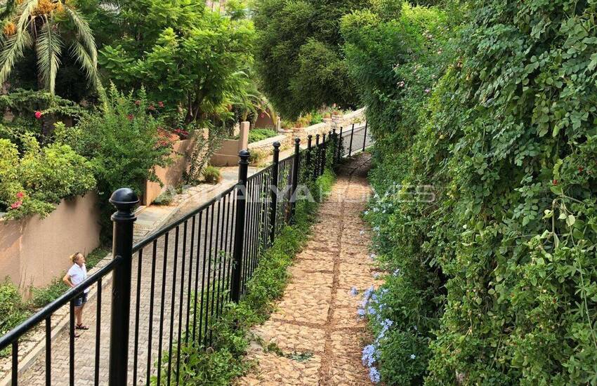 Sea-view Furnished Flat for Sale in Kalkan Antalya 4