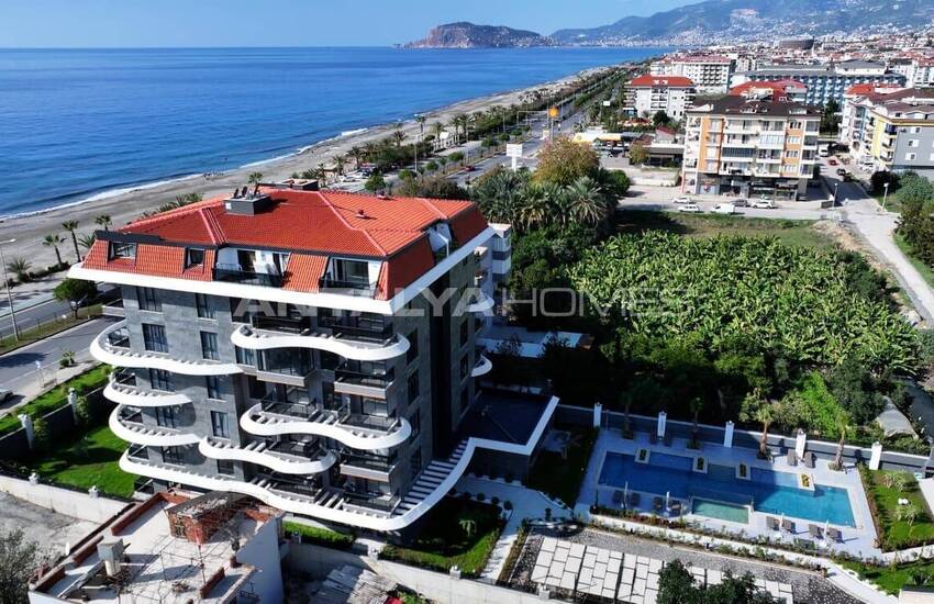Kestel Alanya'da Sosyal Olanaklara Sahip Denize Sıfır Sitede Daireler 4