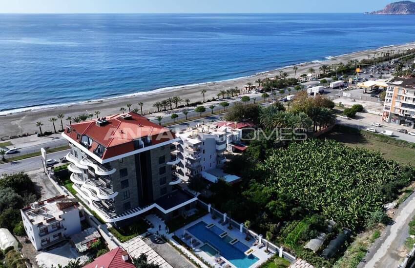 Kestel Alanya'da Sosyal Olanaklara Sahip Denize Sıfır Sitede Daireler 11