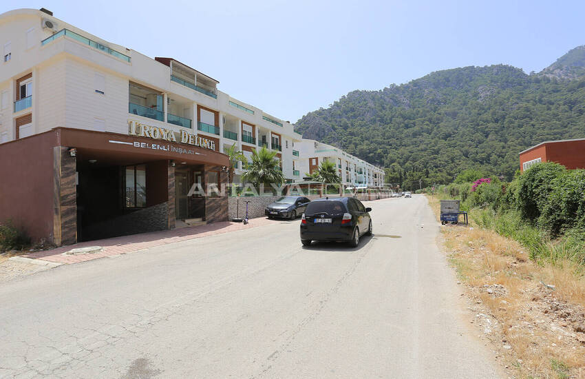 Частично меблированная двухуровневая недвижимость в Коньяалты 3