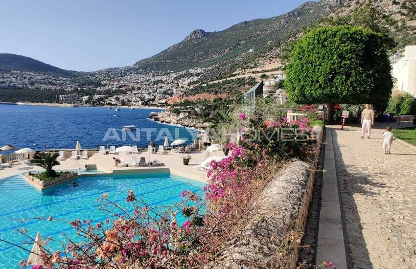 شقة مفروشة مطلة على البحر في مجمع في كالكان، تركيا 1