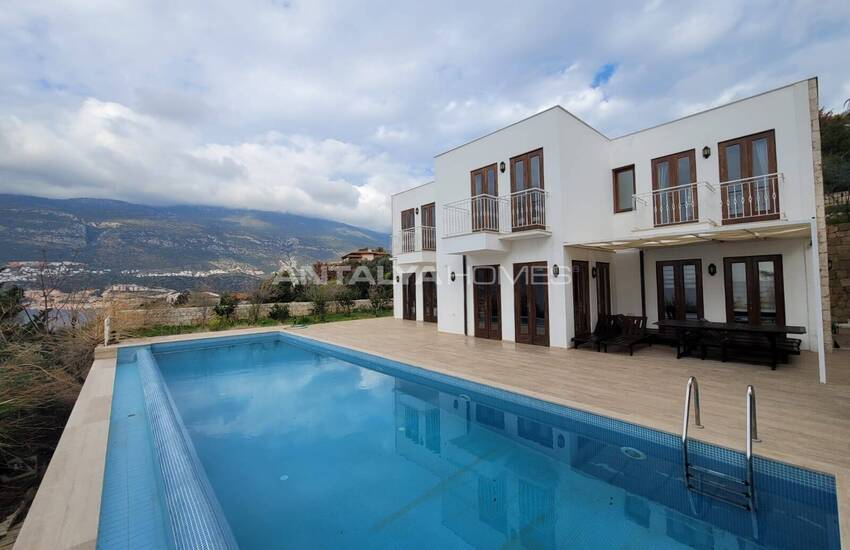 4-bedroom Sea View House on Kaş Çukurbağ Peninsula