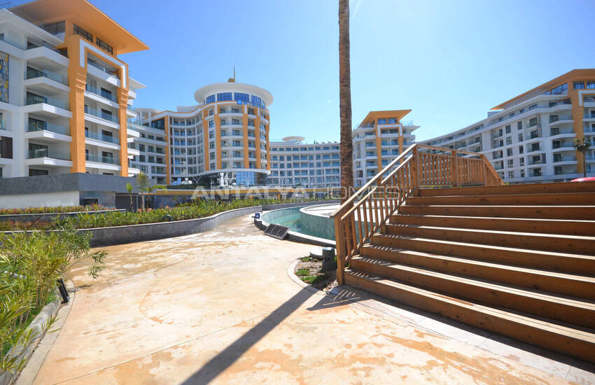 Квартира в комплексе Azura World Residence рядом с морем в Тюрклере 5