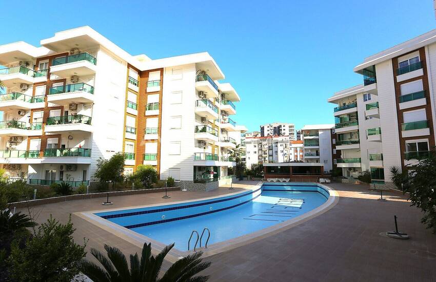 Möblierte Wohnung 2 Km Vom Strand In Konyaaltı Antalya