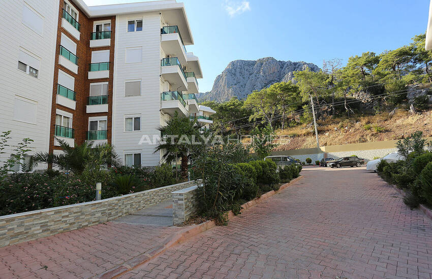 Furnished Flat 2 Km From Beach in Konyaaltı Antalya 4