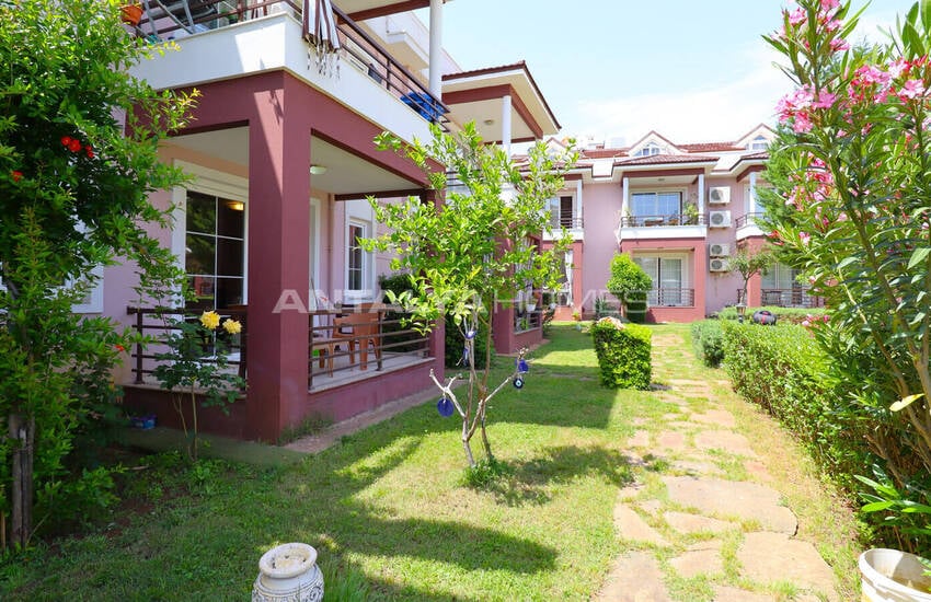 Antalya Lara'da Avantajlı Konumda Satılık Daire 5