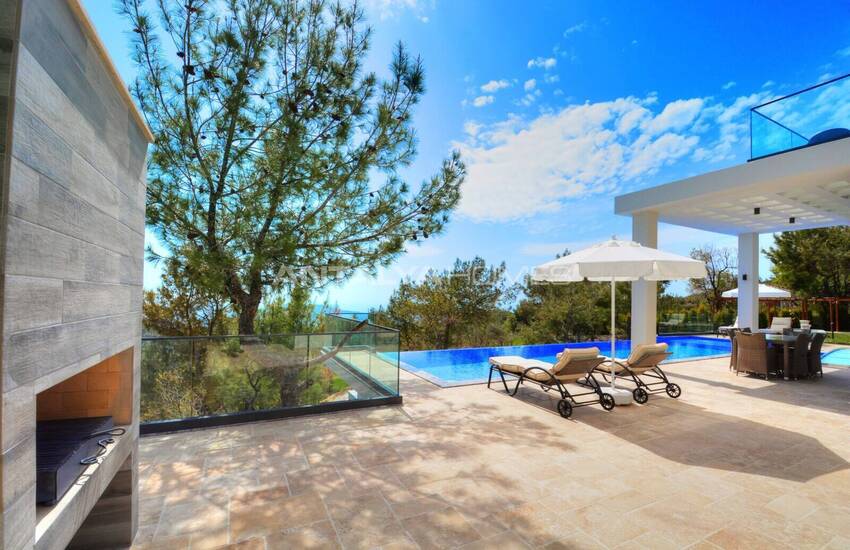 Furnished Villa with Pools & Large Garden in Kas Kalkan 16