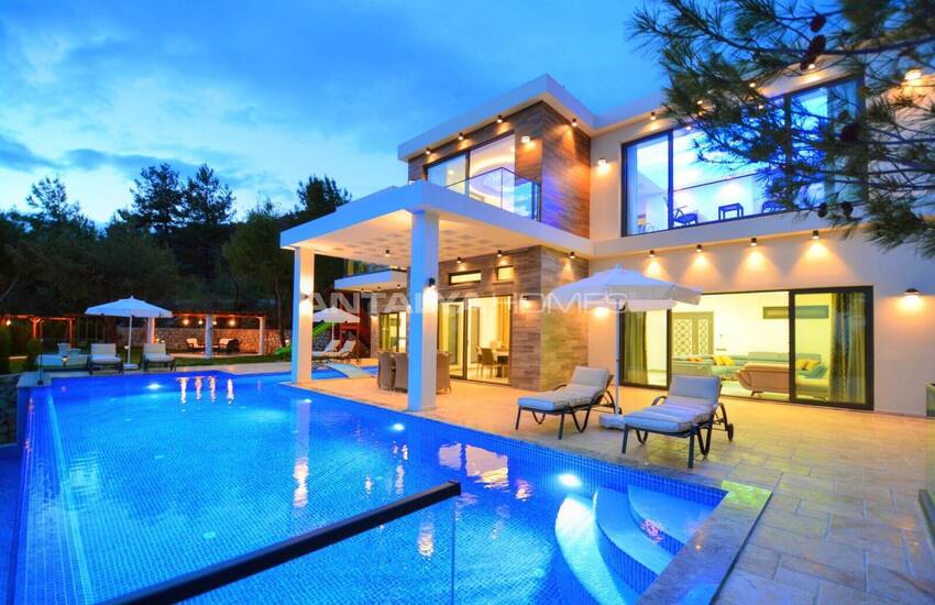 Gemeubileerde Villa Met Zwembad En Grote Tuin In Kas, Kalkan