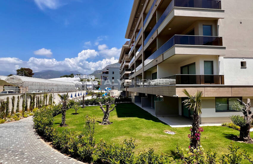 Готовые к заселению апартаменты рядом с морем в Кестеле, Алания 3