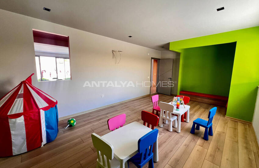 Alanya Kestel'de Denize Yakın Taşınmaya Hazır Daireler 13