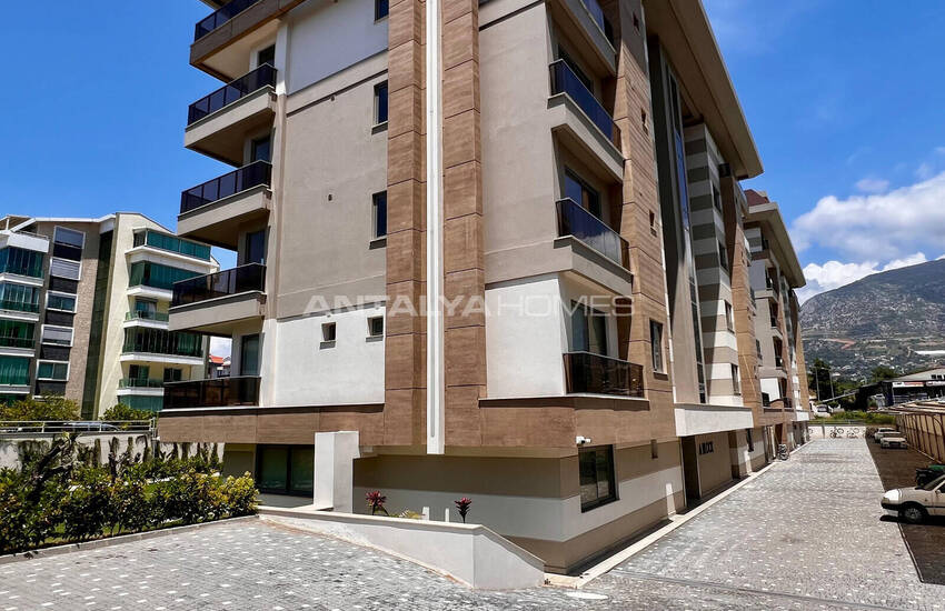 Alanya Kestel'de Denize Yakın Taşınmaya Hazır Daireler 7