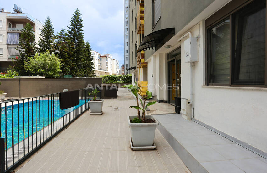 Antalya Muratpaşa'da 12. Cadde Yakınında 2 Yatak Odalı Daire 3