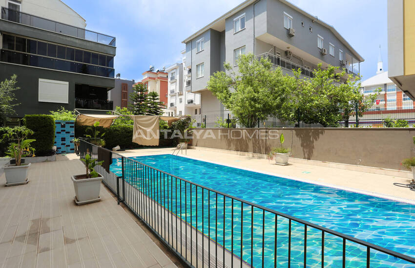 Antalya Muratpaşa'da 12. Cadde Yakınında 2 Yatak Odalı Daire 4